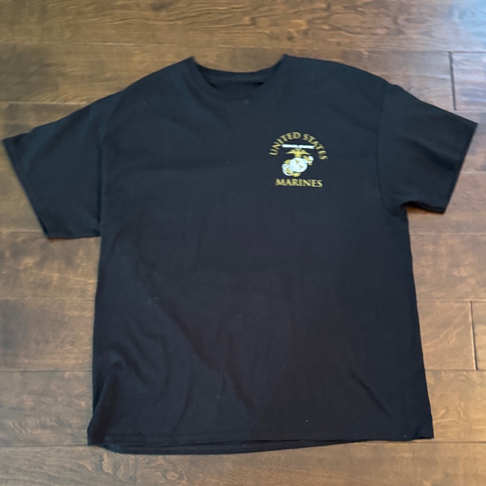 United States Marines Black T-Shirt XL Like New